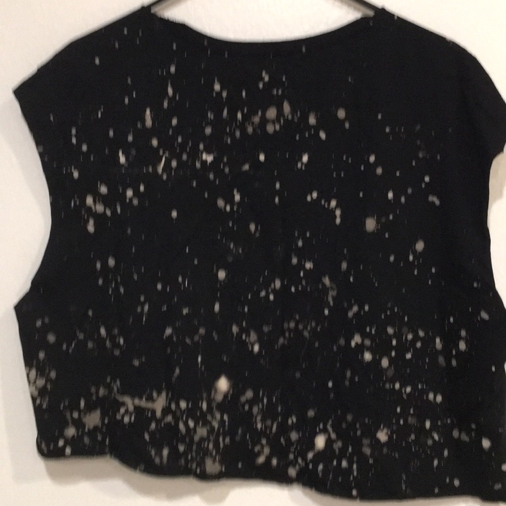 Bleached & Ripped crop top - Picture 7 of 7